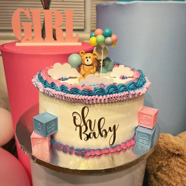 Baby shower celebration cake by Cakes by Steph